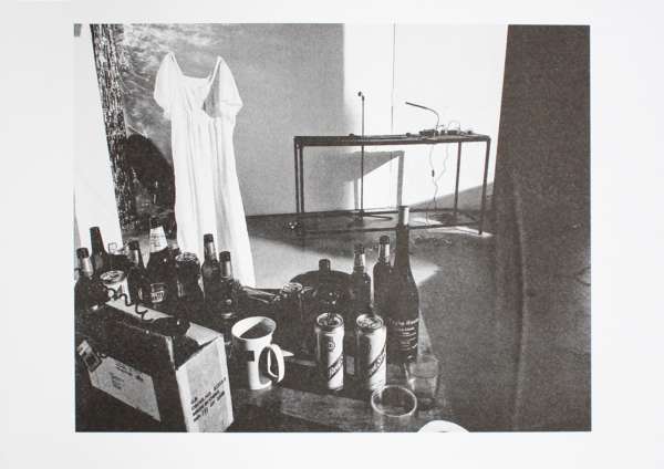 Cover Image for Ghost arrives at party, waits for a stranger to catch her eye by Abi Palmer